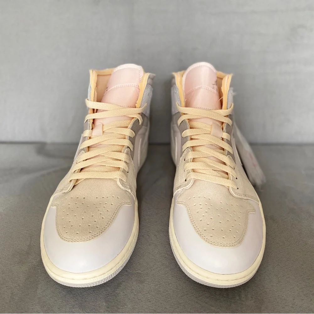 Air Jordan 1 Mid SE Craft
